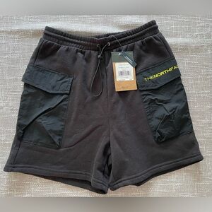 XS MENS NORTHFACE BRAND NEW